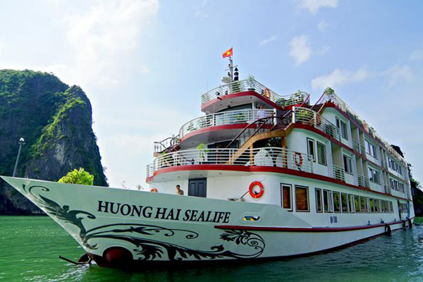 Hương Hải SeaLife Cruise 2 Ngày 1 đêm