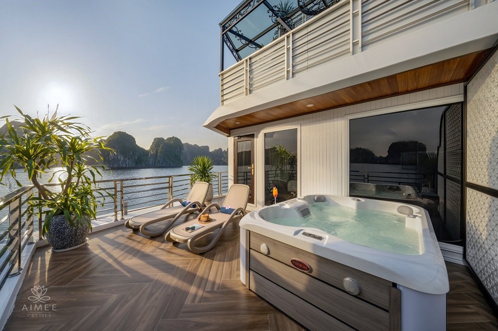 Aime’e Cruises 5★ Luxury 2 Ngày 1 Đêm