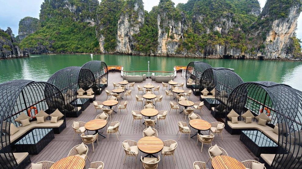 Du Thuyền Ambassador Cruise 6 Sao Hạ Long 1 Ngày | Buffet Cao Cấp
