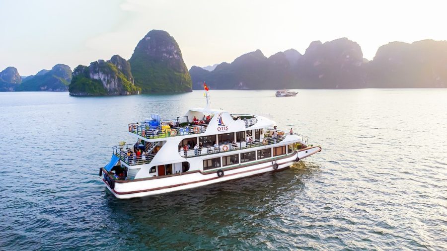 Tour Hạ Long 1 Ngày Từ Hà Nội | Otis Premium Cruise