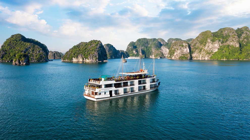 Du Thuyền Phoenix Hạ Long 4 Sao 3 Ngày 2 Đêm |