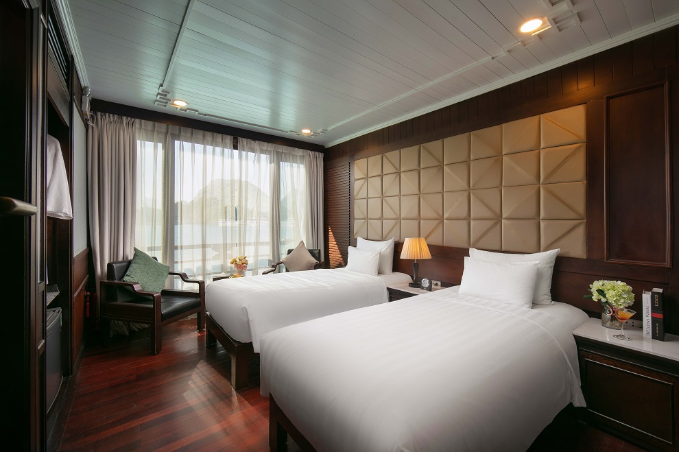 Du Thuyền Phoenix Hạ Long 4 Sao 2 Ngày 1 Đêm