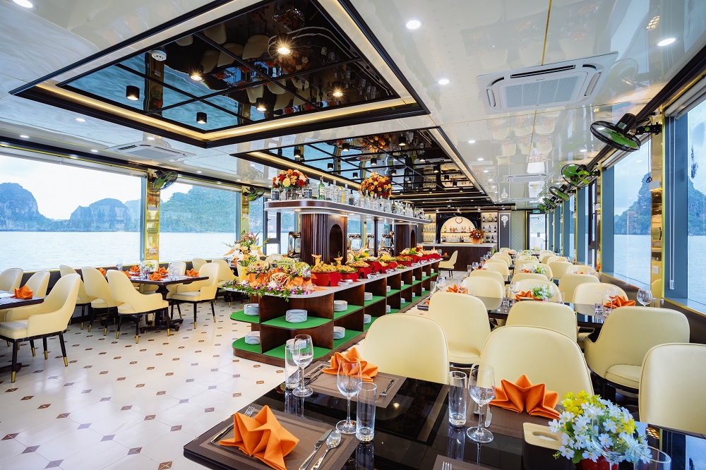 Tour Du Thuyền Sky Cruise Hạ Long 5 Sao 1 Ngày