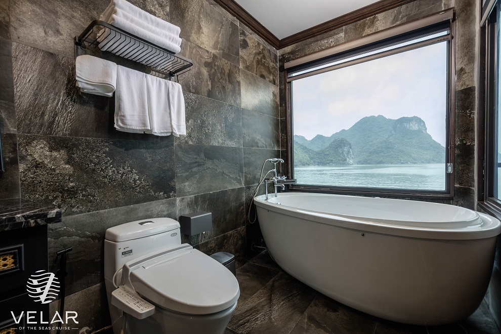 Du Thuyền Velar of the Sea 5 Sao 3 Ngày 2 Đêm