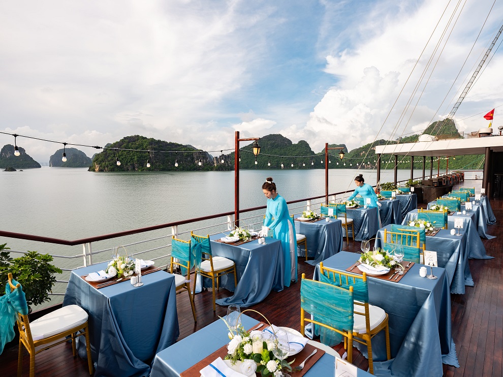 Du Thuyền Hạ Long Amanda Luxury Cruise 2 Ngày 1 Đêm