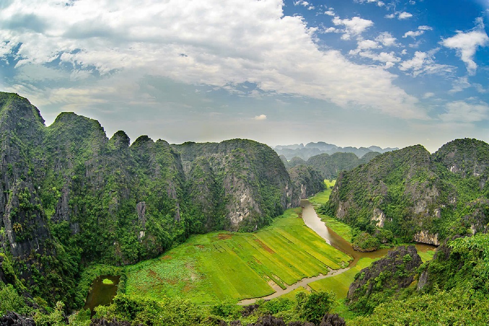Tour Ninh Bình – Hoa Lư Tràng An 1 Ngày