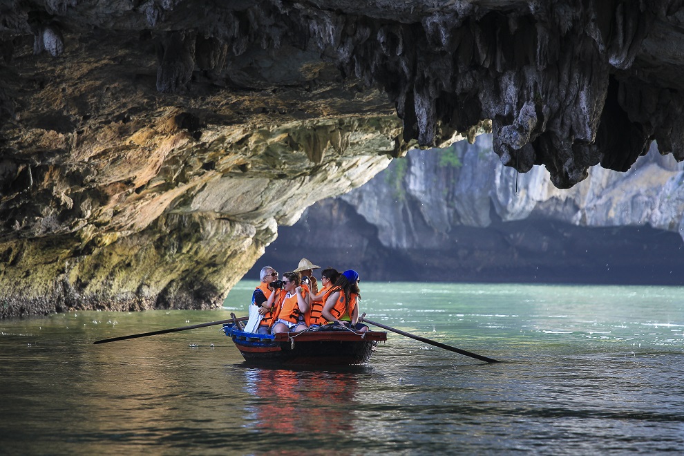 Tour Hạ Long 1 Ngày Cao Cấp – Sunlight Cruise