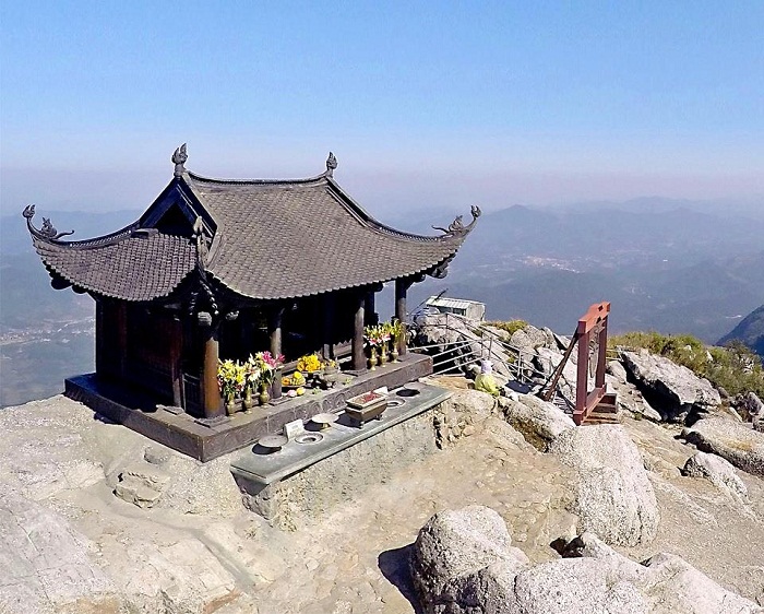 Tour Yên Tử 1 Ngày | Hành Trình Tâm Linh Từ Hà Nội