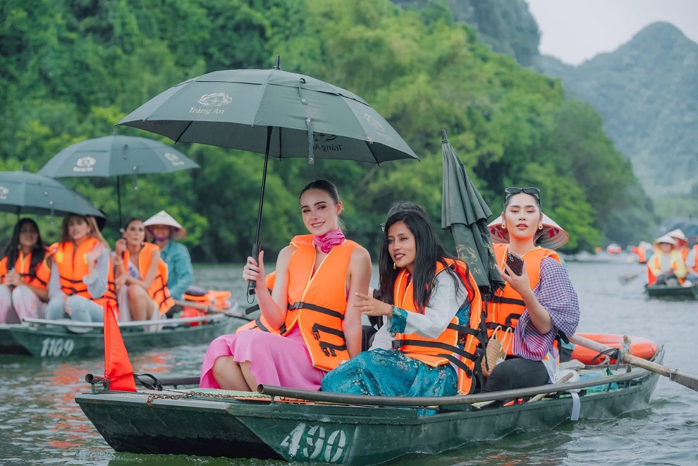 Tour Bái Đính – Tràng An – Hang Múa 1 Ngày