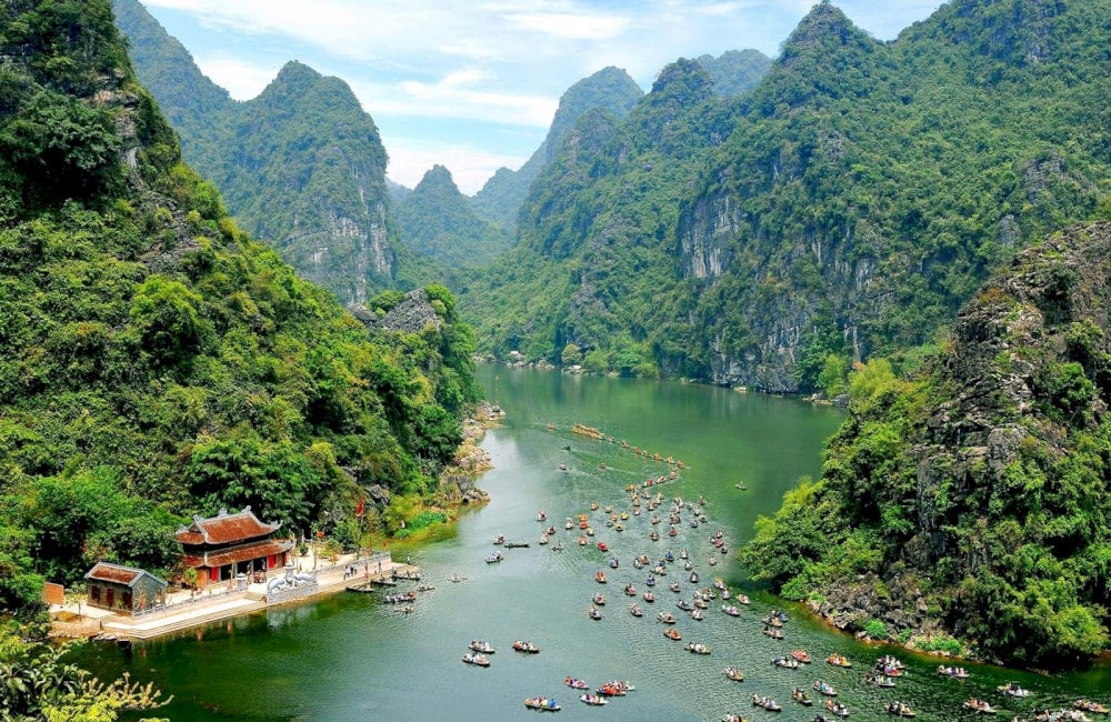 Tour Hoa Lư – Tràng An – Hang Múa 1 Ngày