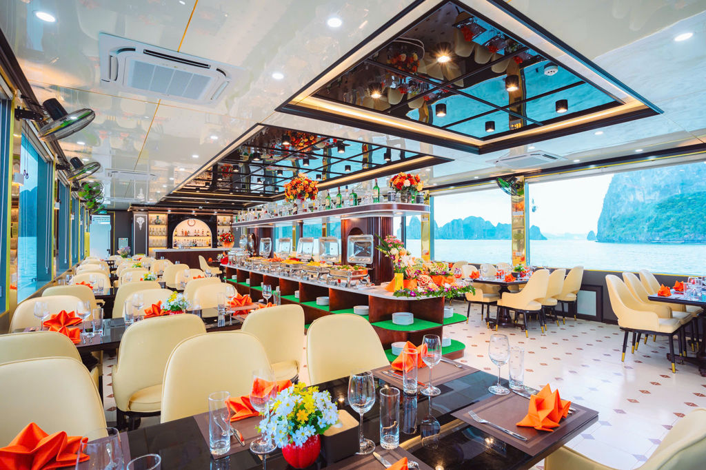 Tour Du Thuyền Sky Cruise Hạ Long 5 Sao 1 Ngày